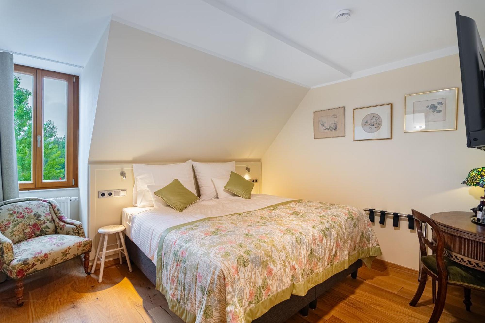 Boutique-Hotel Maroggo Margetshöchheim Εξωτερικό φωτογραφία
